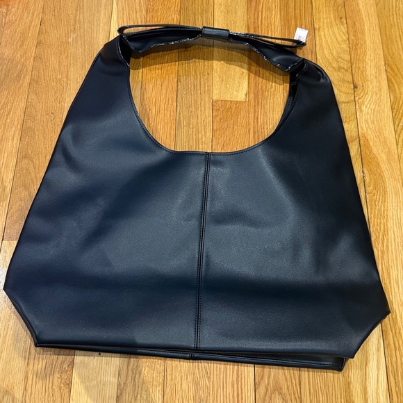 Victoria’s Secret Black Tote Bag - Picture 5 of 6